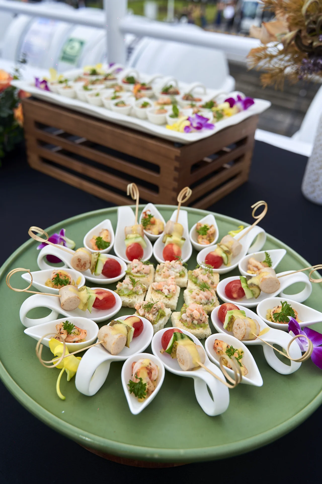 Nhà hàng buffet trên du thuyền Paradise Delight