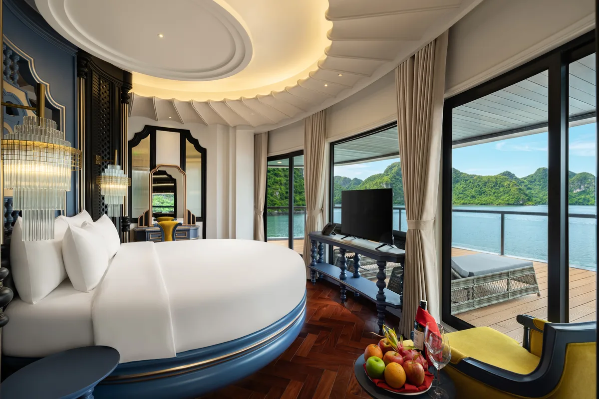 Phòng President Fore Deck tầng 4 trên du thuyền La Casta Star