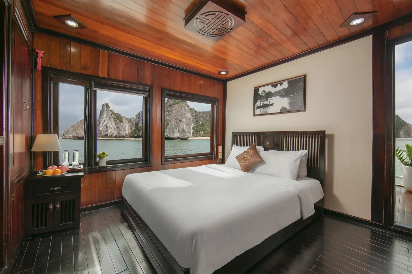 Suite Balcony - hạng phòng cao nhất của Ruby Cruise
